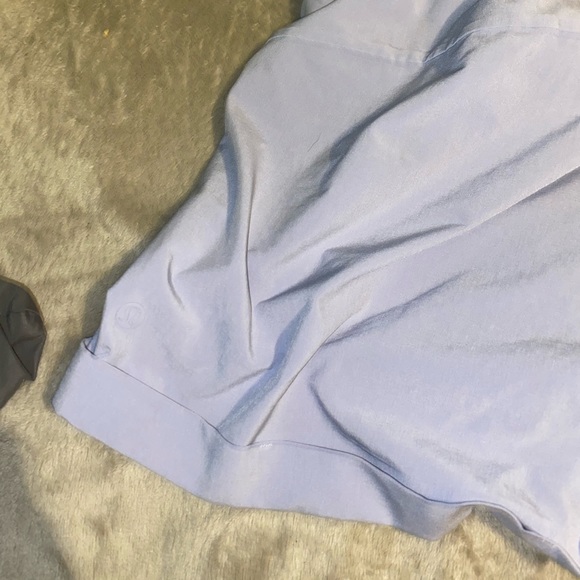 BNWOT LULULEMON SHORTS - Picture 1 of 2